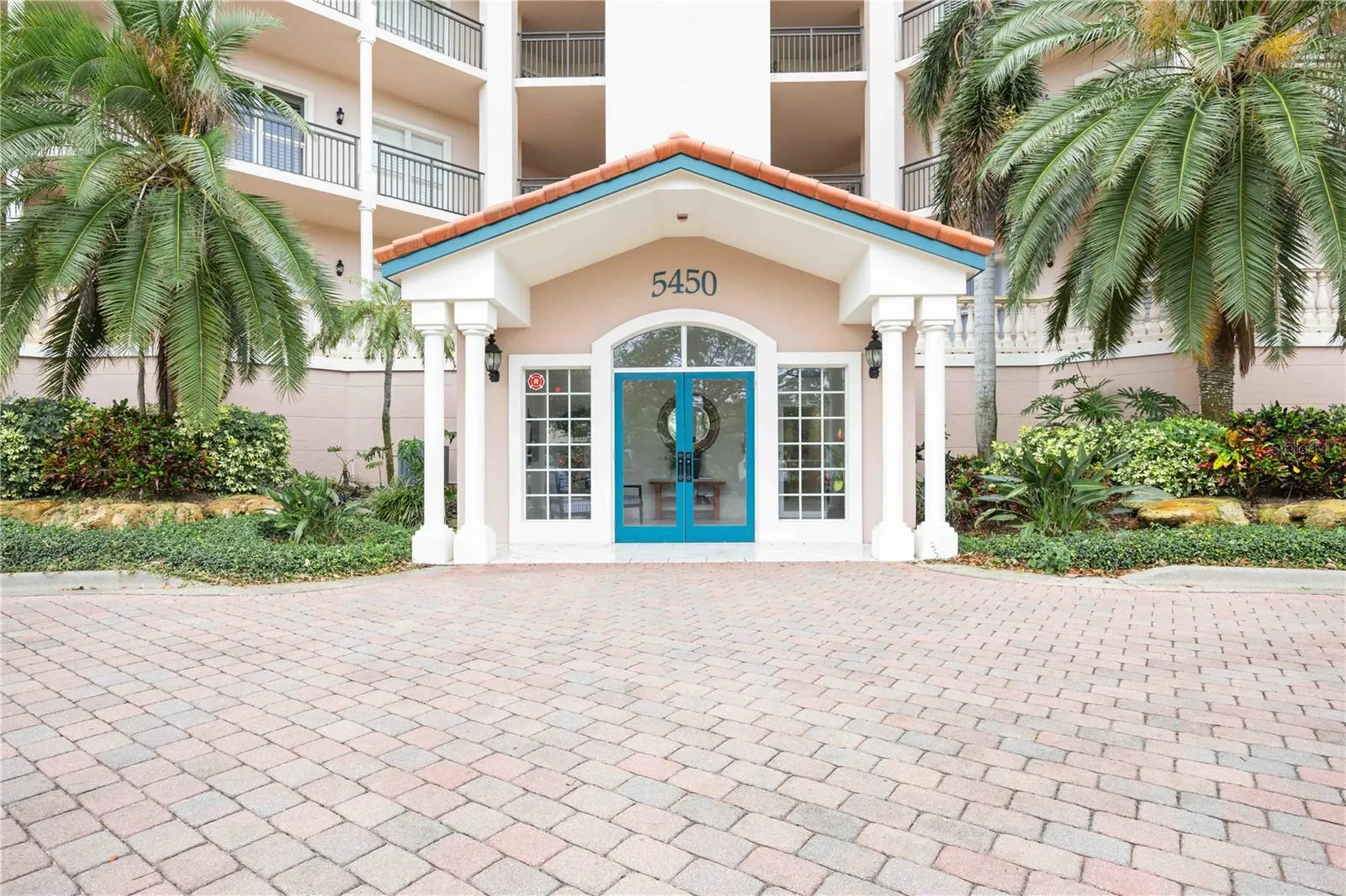 5450 Eagles Point Circle Sarasota FL 34231