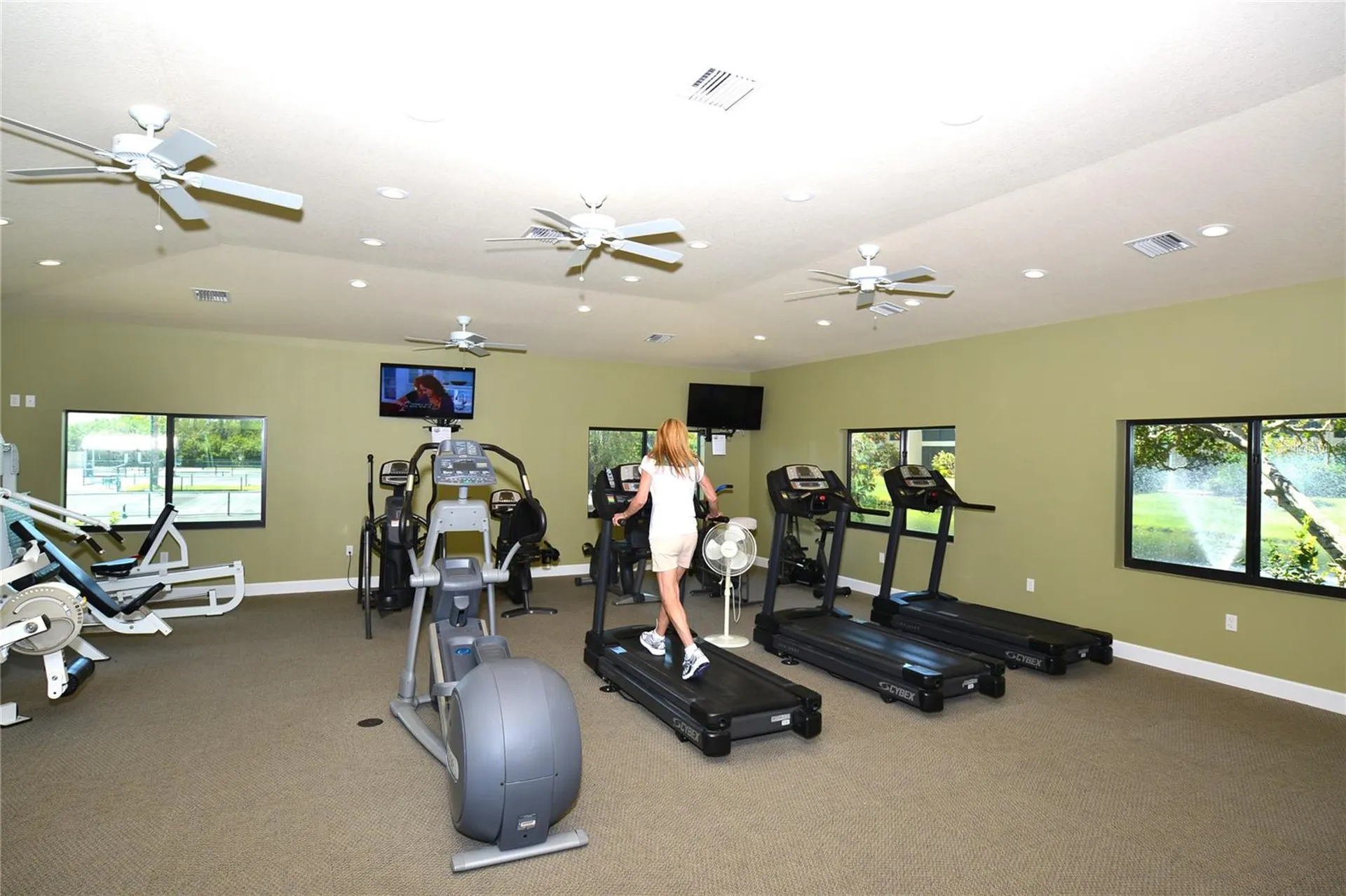 5450 Eagles Point Circle Sarasota FL 34231