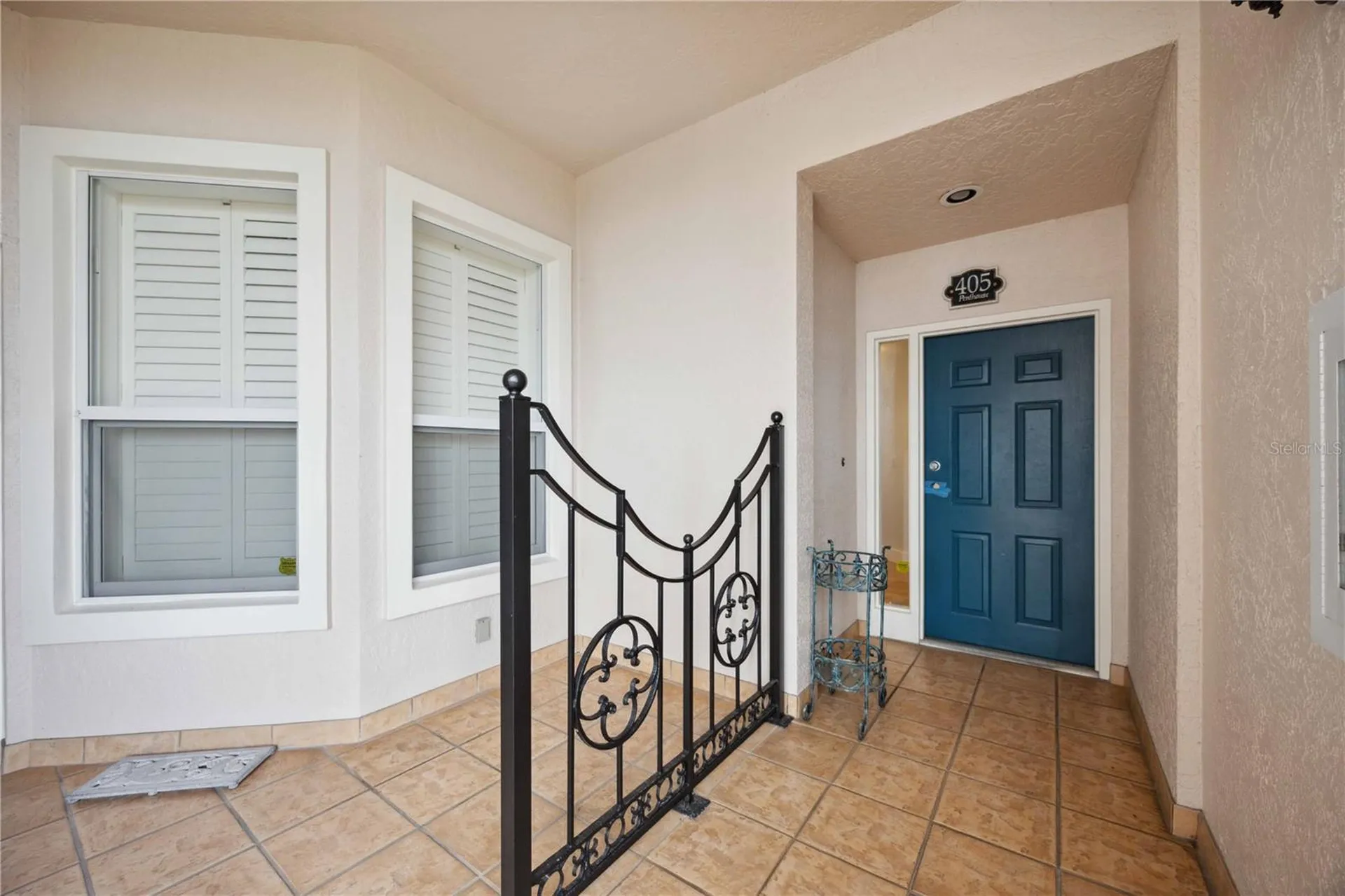 5450 Eagles Point Circle Sarasota FL 34231
