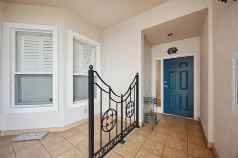 5450 Eagles Point Circle Sarasota FL 34231