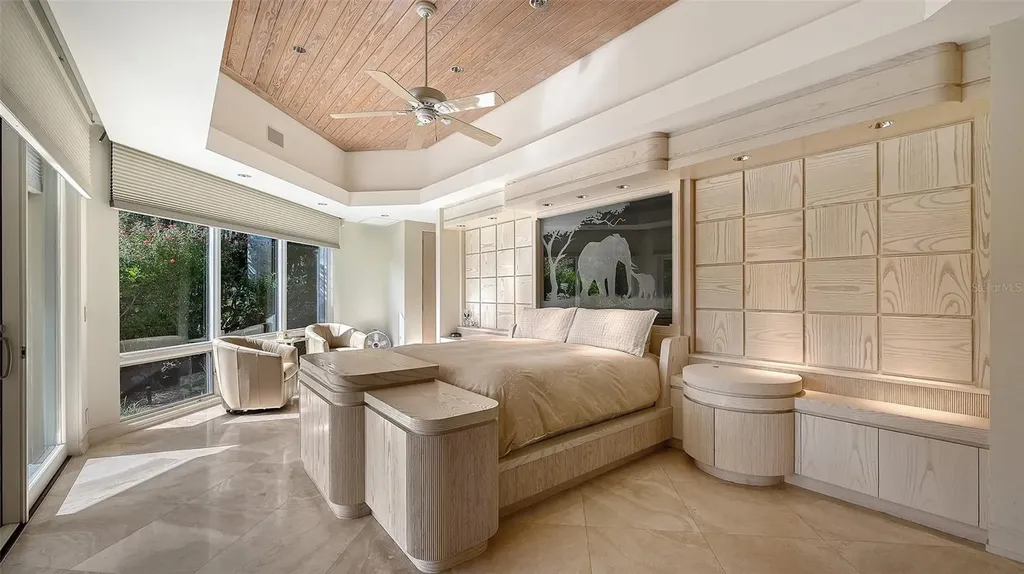 510 Harbor Gate Way Longboat Key FL 34228