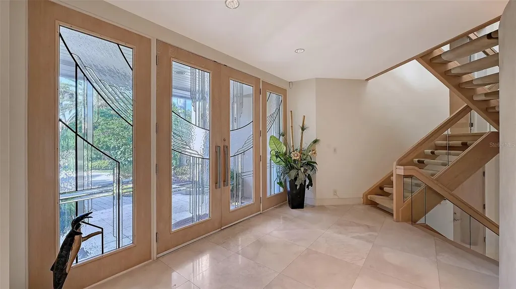 510 Harbor Gate Way Longboat Key FL 34228