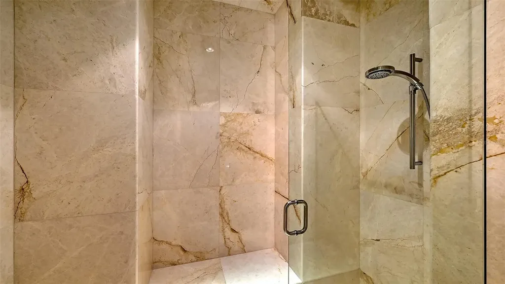 510 Harbor Gate Way Longboat Key FL 34228