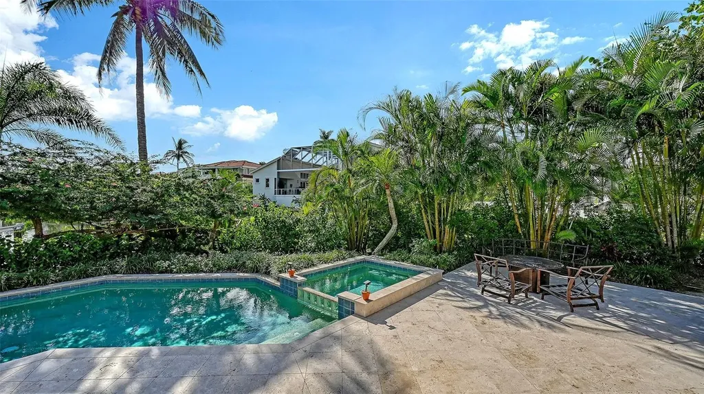 510 Harbor Gate Way Longboat Key FL 34228