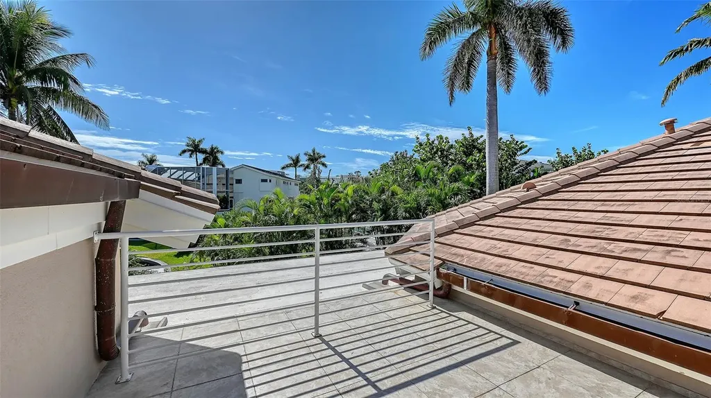 510 Harbor Gate Way Longboat Key FL 34228