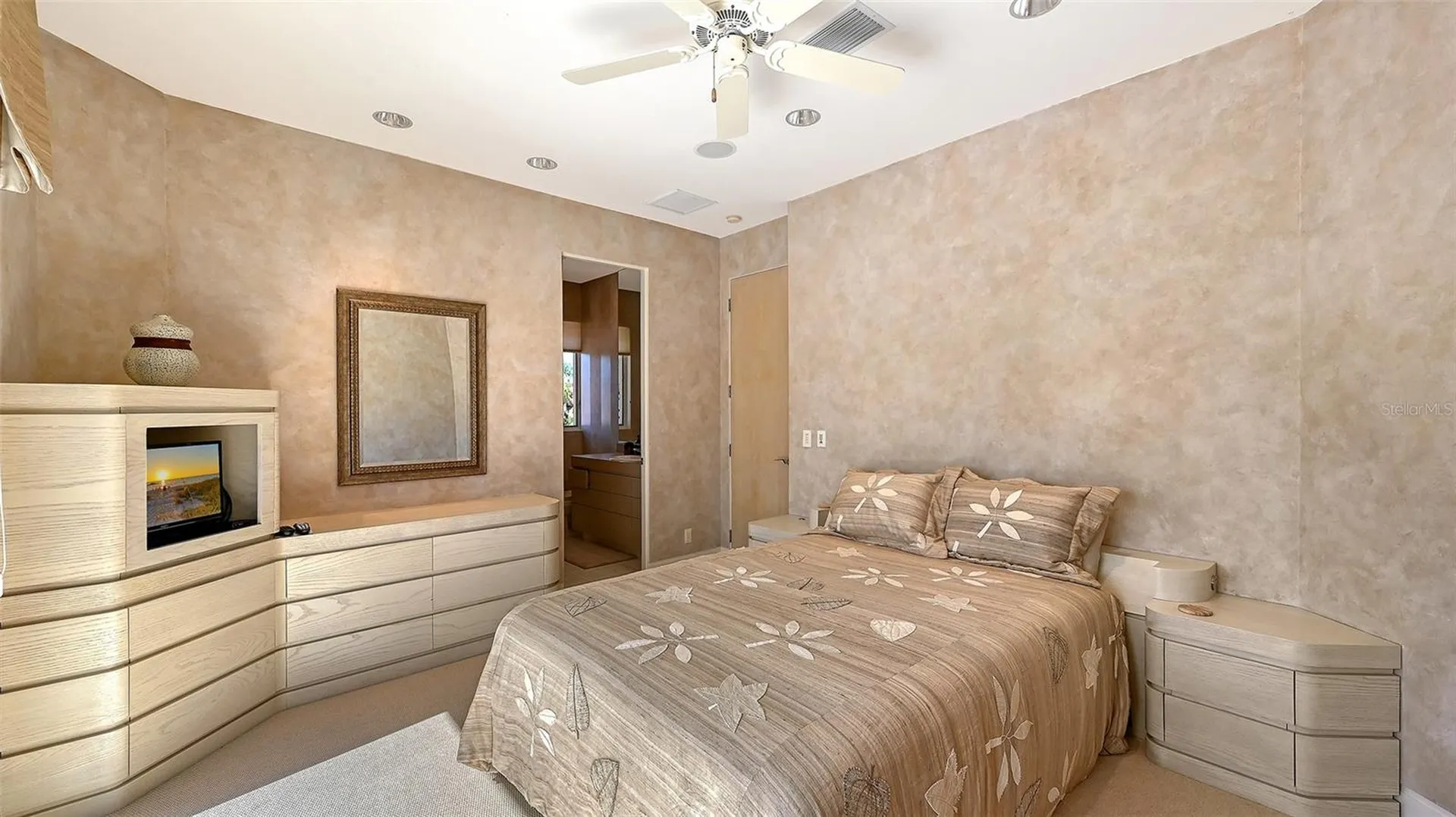 510 Harbor Gate Way Longboat Key FL 34228