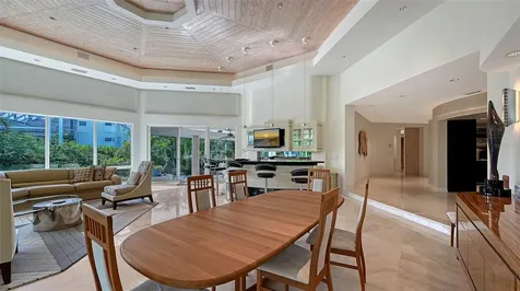 510 Harbor Gate Way Longboat Key FL 34228