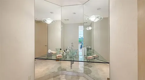 510 Harbor Gate Way Longboat Key FL 34228