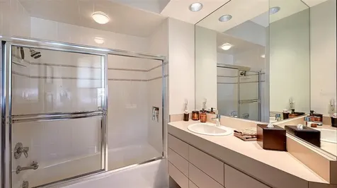 510 Harbor Gate Way Longboat Key FL 34228