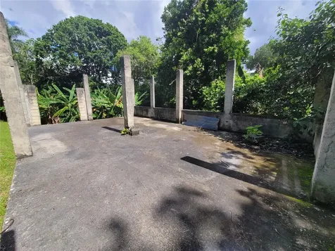 Carr 829, Km 2.3 Bayamon PR 00956