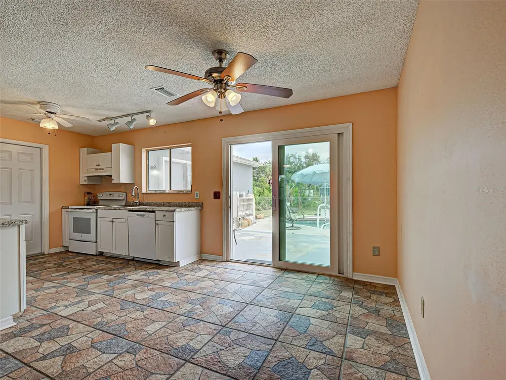 13498 Darnell Avenue Port Charlotte FL 33981