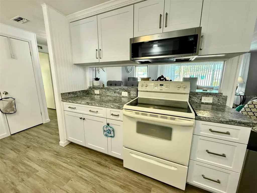 4720 Burney Drive Holiday FL 34690