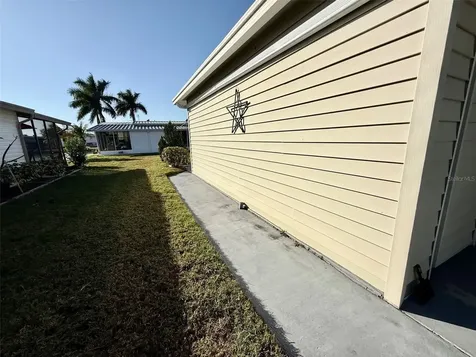 4720 Burney Drive Holiday FL 34690