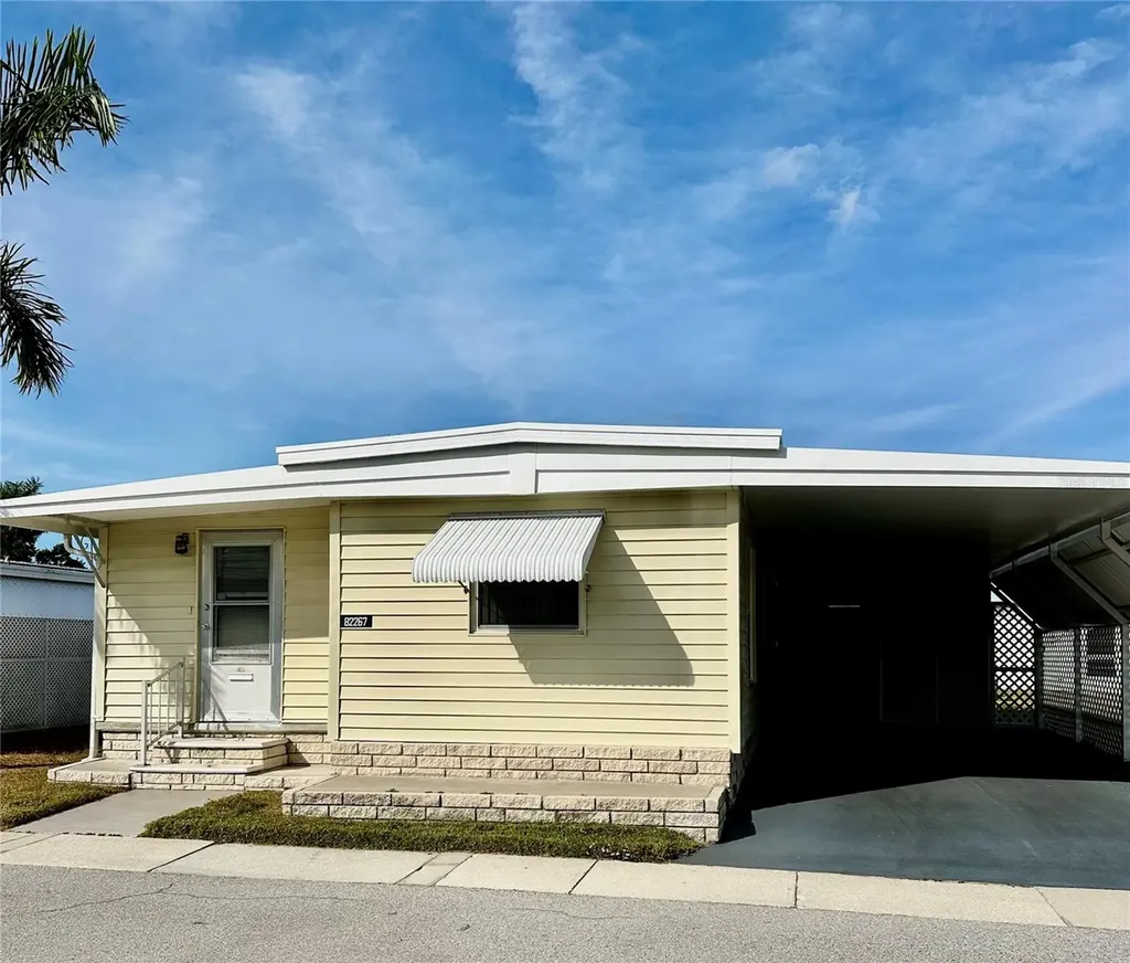 82267 2nd Avenue N Pinellas Park FL 33781