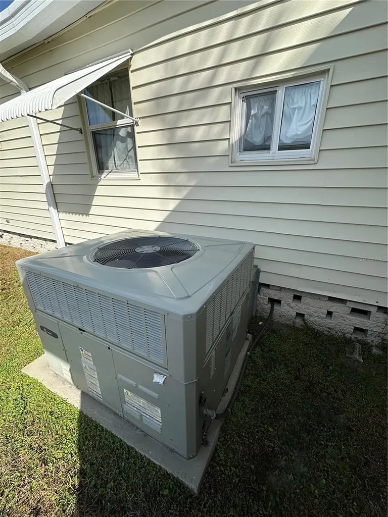 82267 2nd Avenue N Pinellas Park FL 33781