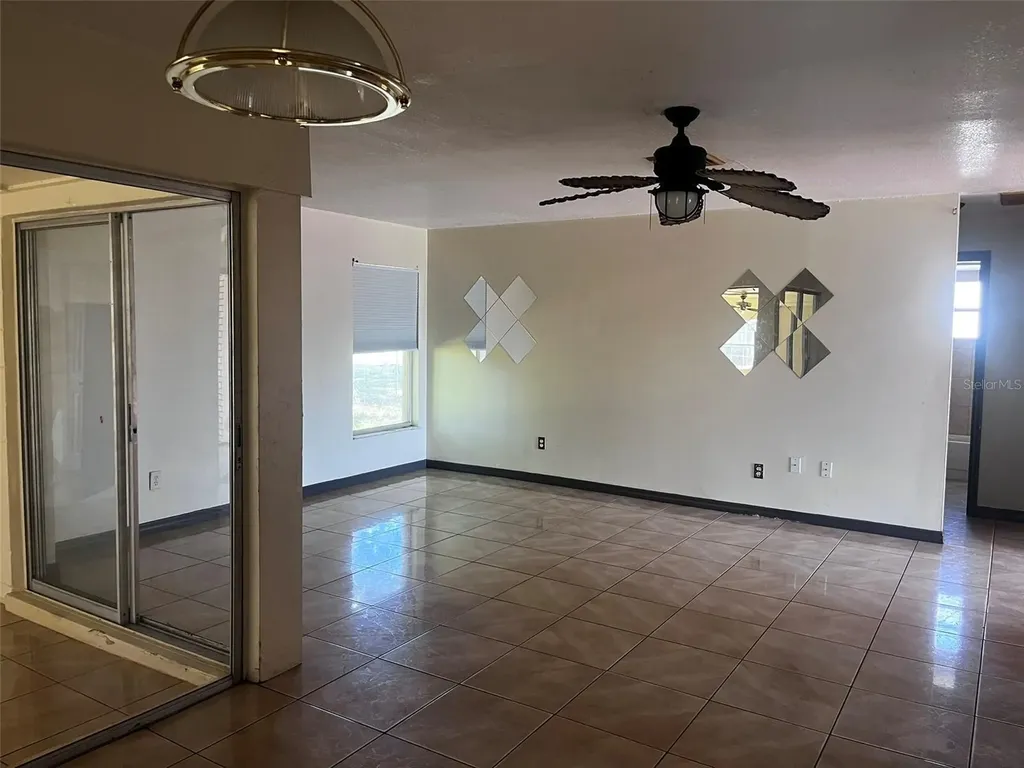 431 Ball Court Kissimmee FL 34759