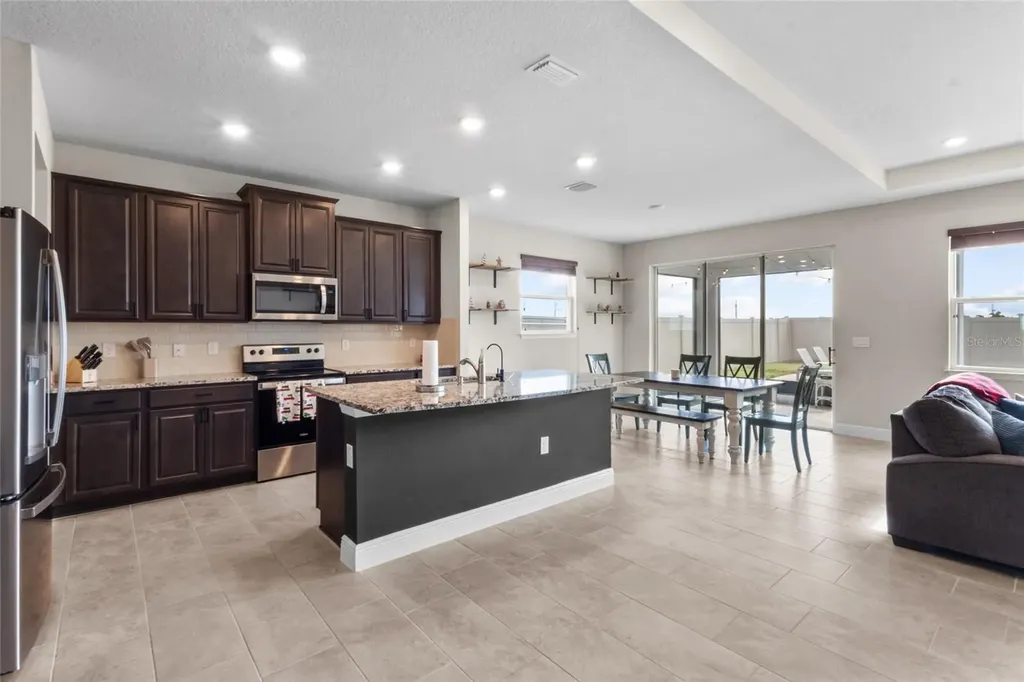 108 Bright Ibis Avenue Apollo Beach FL 33572