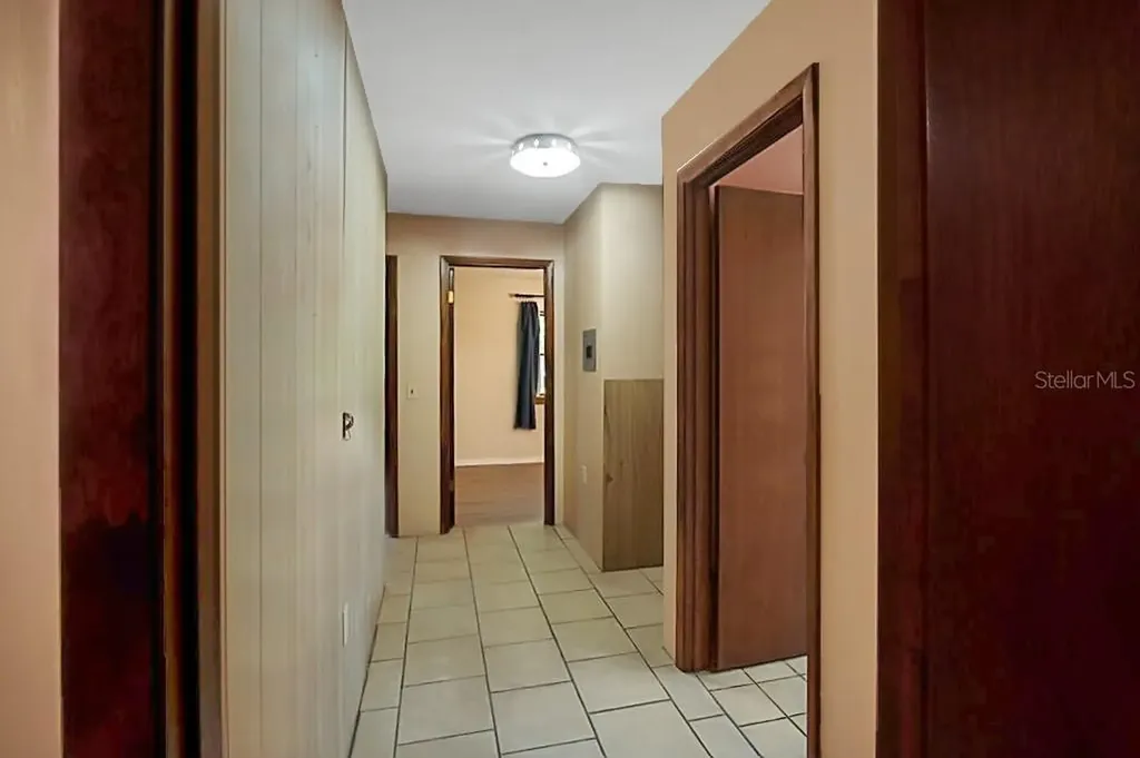 163 E Orange Avenue Pierson FL 32180