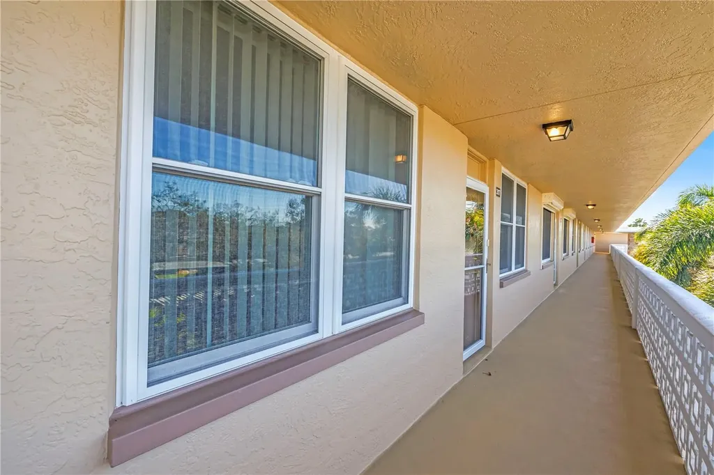 5095 Bay Street NE St Petersburg FL 33703