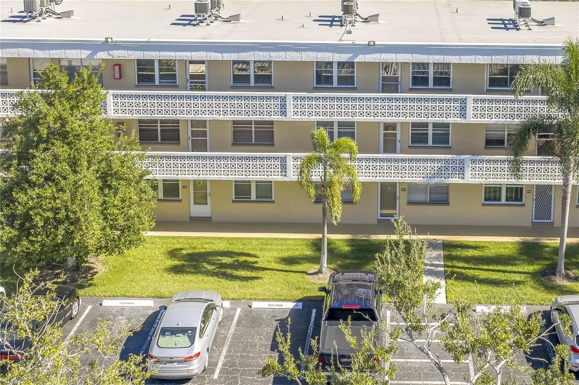 5095 Bay Street NE St Petersburg FL 33703