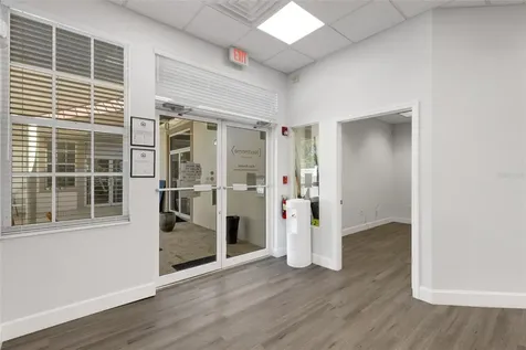 1400 Cattlemen Sarasota FL 34232