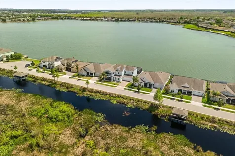 359 Blue Cypress Drive Groveland FL 34736
