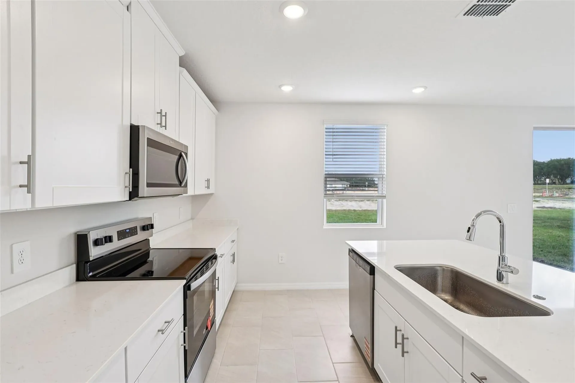 3407 Mud Canyon Drive Davenport FL 33837
