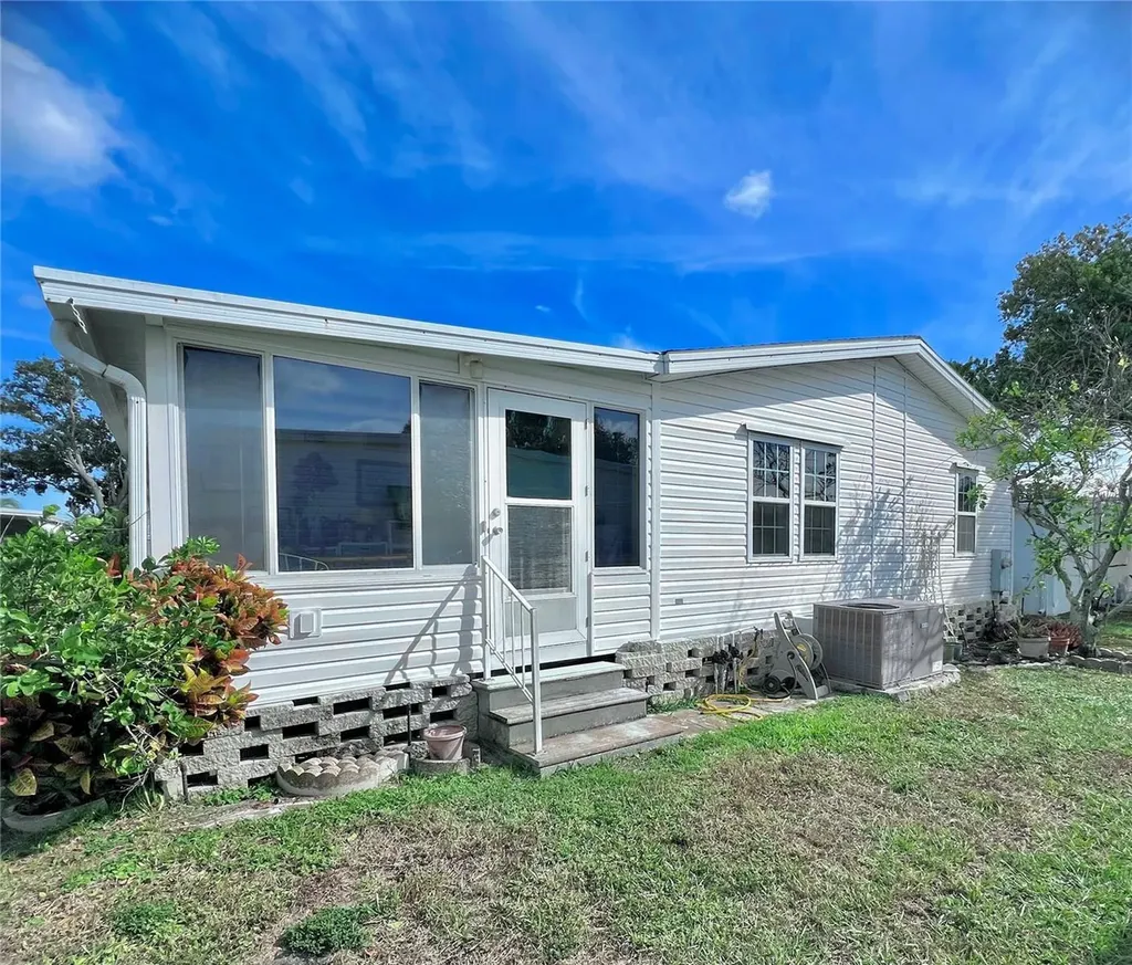 51 Pindo Palm Street E Largo FL 33770