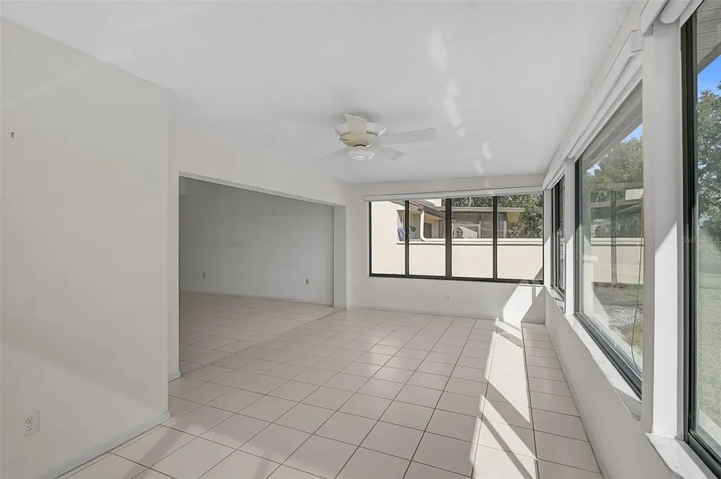 4414 La Jolla Drive Bradenton FL 34210