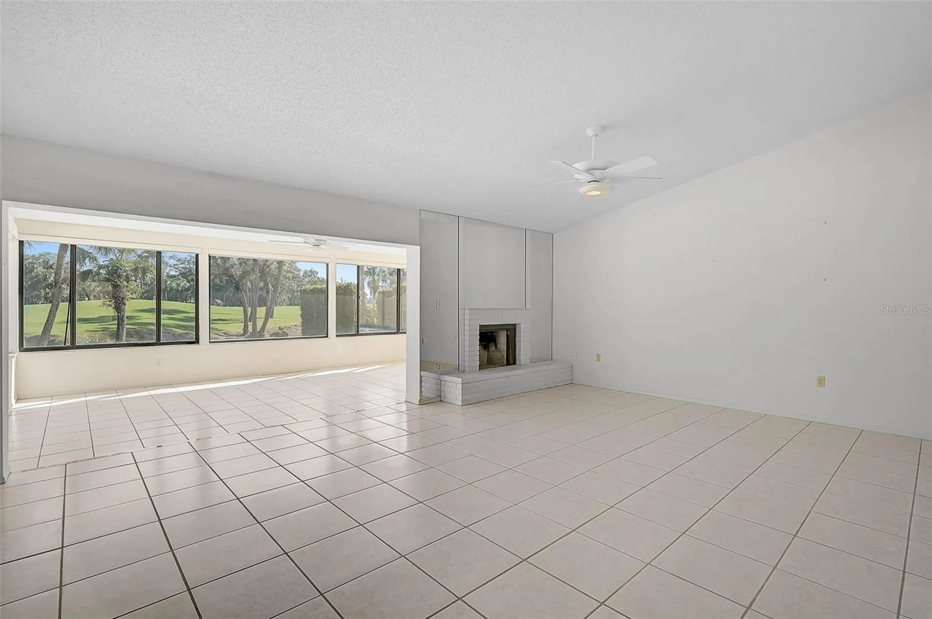 4414 La Jolla Drive Bradenton FL 34210