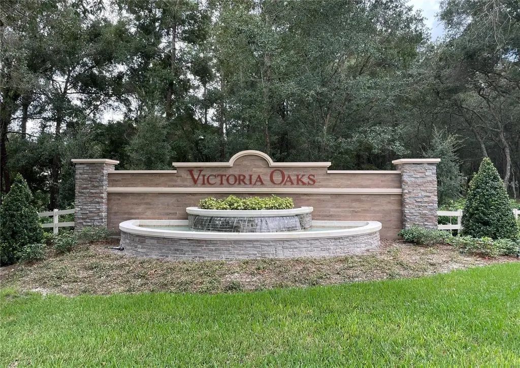 462 Baroness Way Deland FL 32724