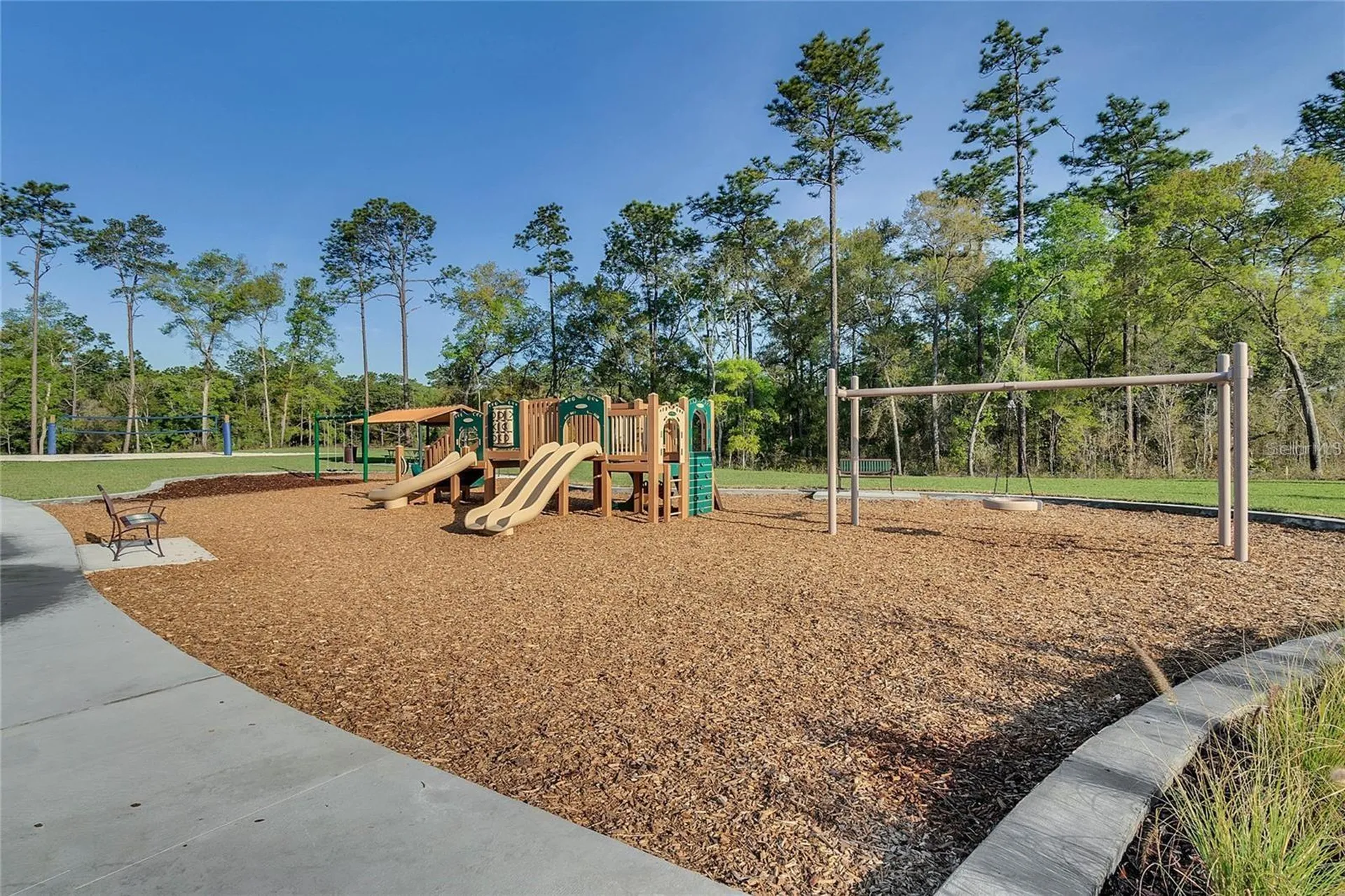 462 Baroness Way Deland FL 32724