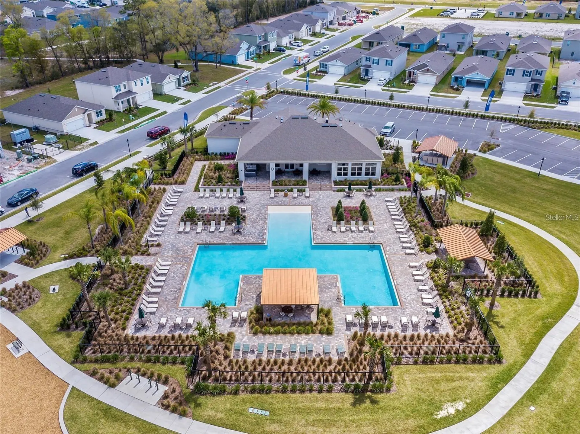462 Baroness Way Deland FL 32724