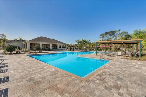 462 Baroness Way Deland FL 32724
