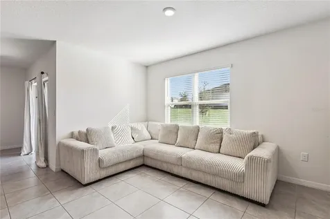 462 Baroness Way Deland FL 32724
