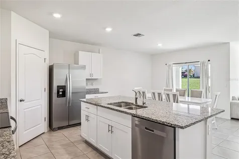 462 Baroness Way Deland FL 32724