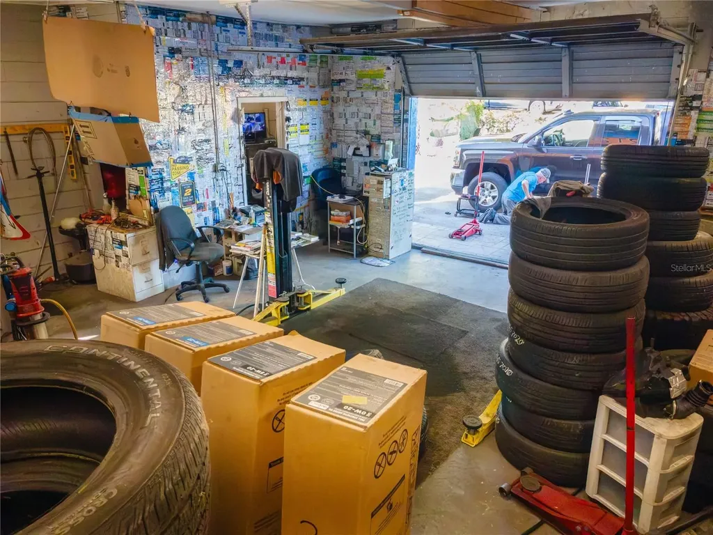 9334 State Road 52 Hudson FL 34669