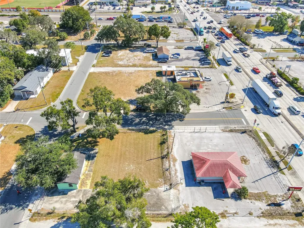 305 & 309 W Memorial Boulevard Lakeland FL 33801