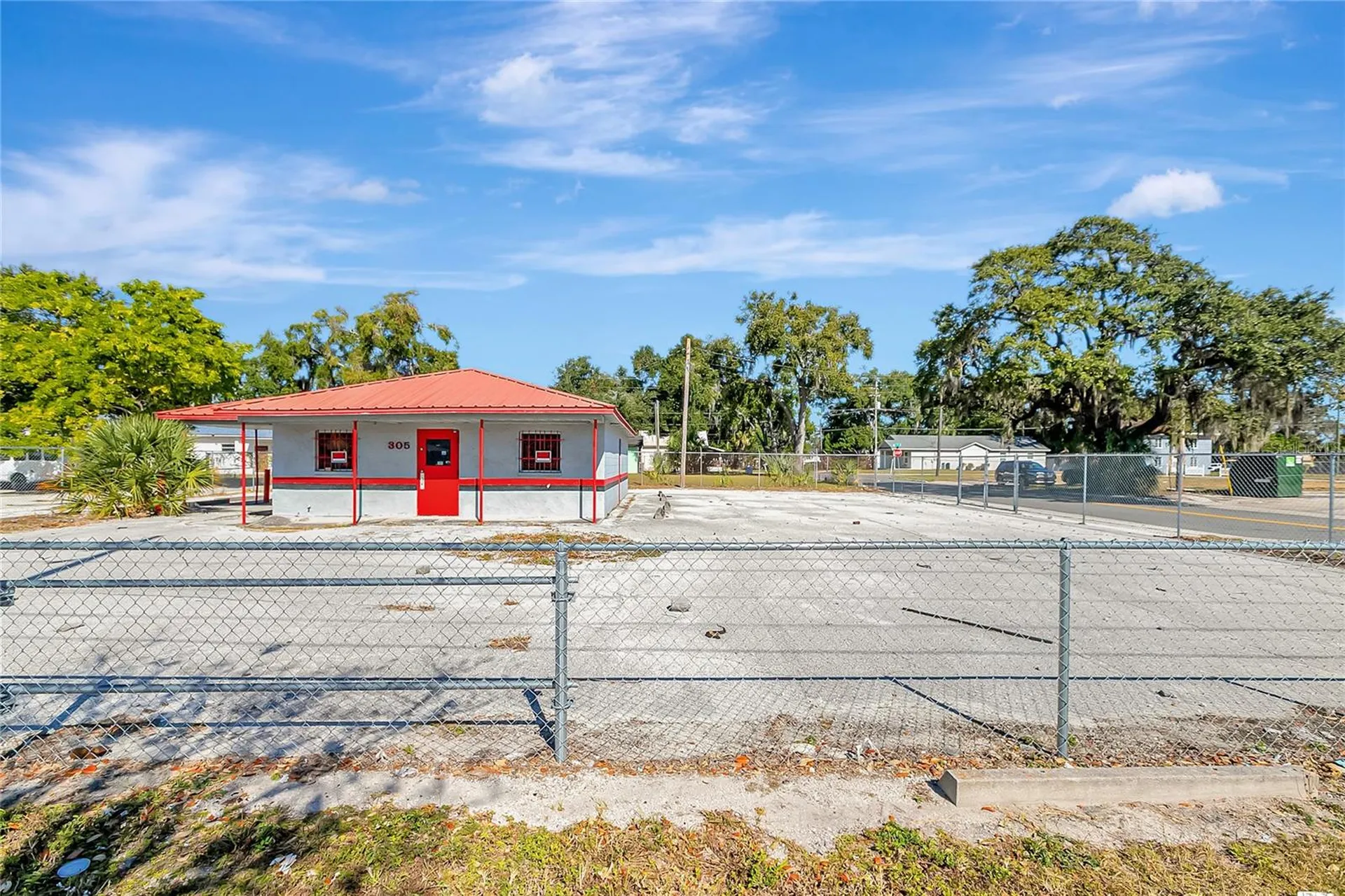 305 & 309 W Memorial Boulevard Lakeland FL 33801