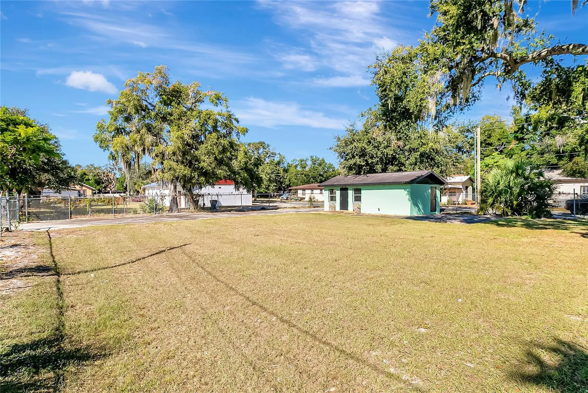 305 & 309 W Memorial Boulevard Lakeland FL 33801