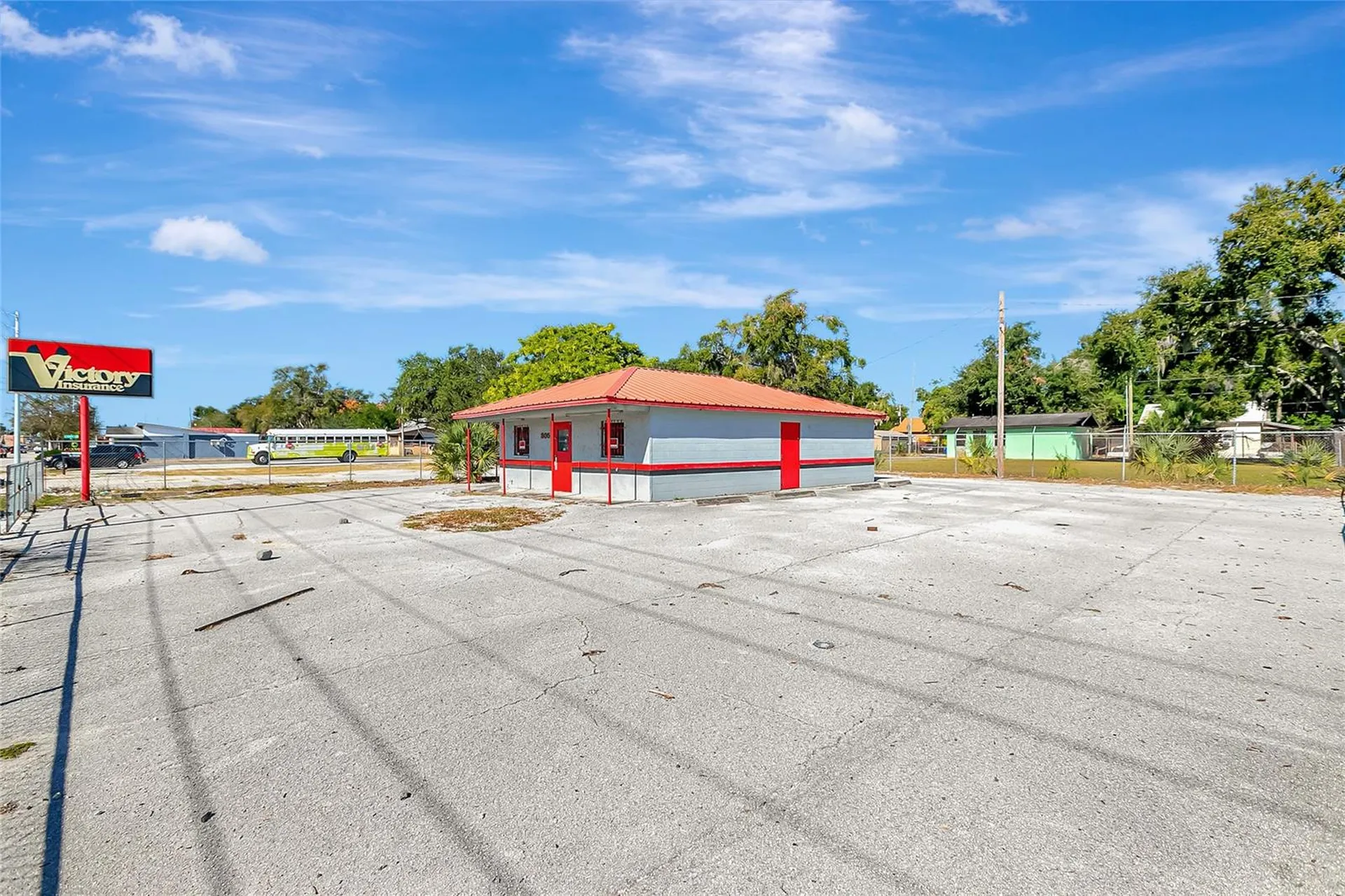 305 & 309 W Memorial Boulevard Lakeland FL 33801