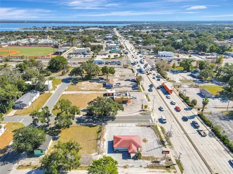 305 & 309 W Memorial Boulevard Lakeland FL 33801