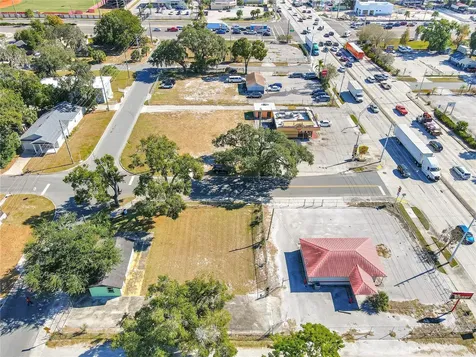 305 & 309 W Memorial Boulevard Lakeland FL 33801