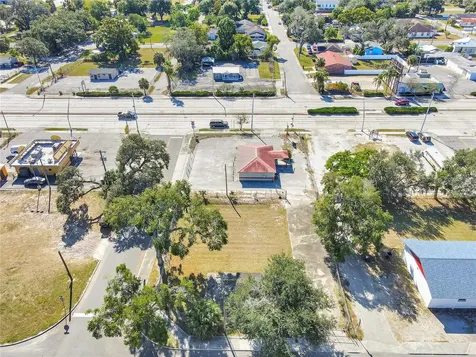 305 & 309 W Memorial Boulevard Lakeland FL 33801