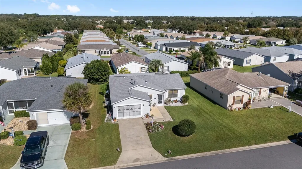 8143 SE 175th Columbia Place The Villages FL 32162