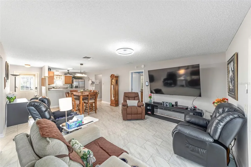 8143 SE 175th Columbia Place The Villages FL 32162