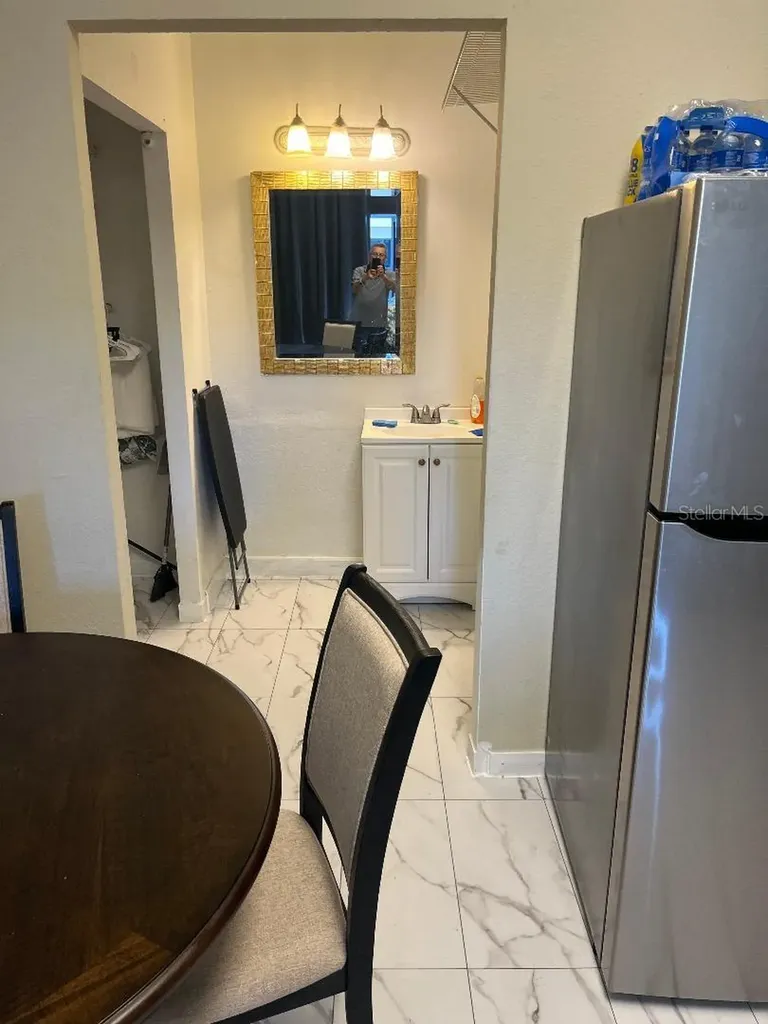 8421 S Orange Blossom Trail Orlando FL 32809