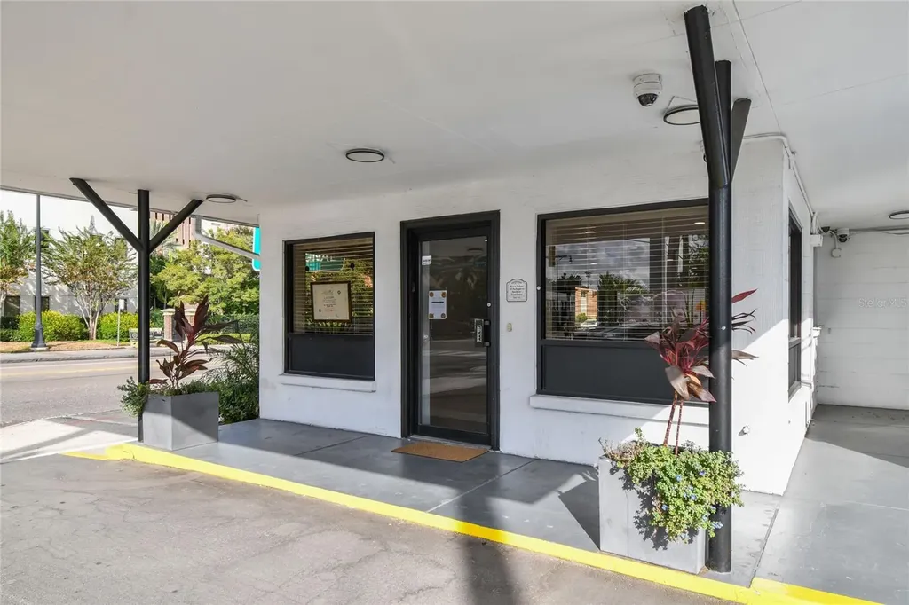 830 W Kennedy Boulevard Tampa FL 33606