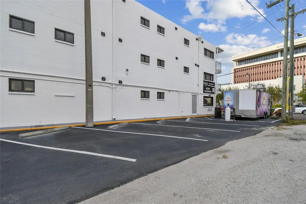 830 W Kennedy Boulevard Tampa FL 33606