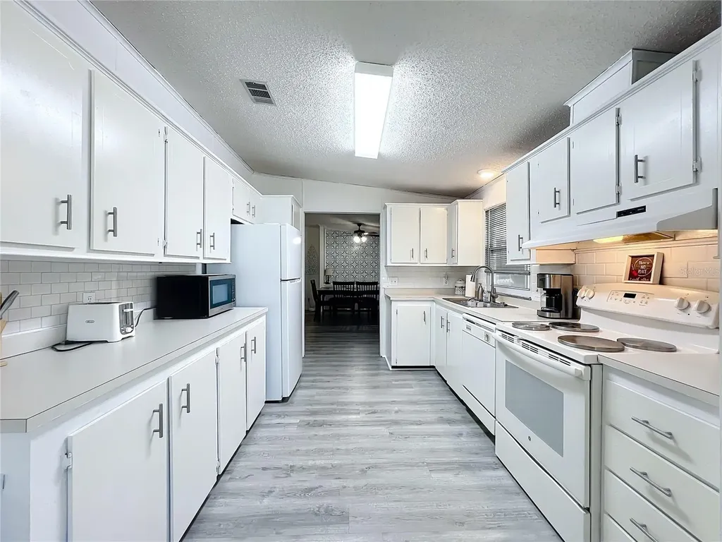 4712 Belle Grove Leesburg FL 34748